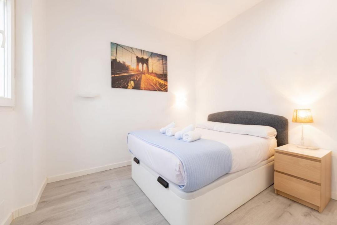 2Bd 1Bth Furnished - Nuevos Ministerios Madri Exterior foto