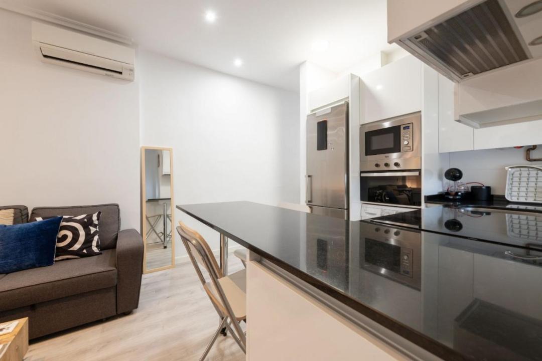 2Bd 1Bth Furnished - Nuevos Ministerios Madri Exterior foto